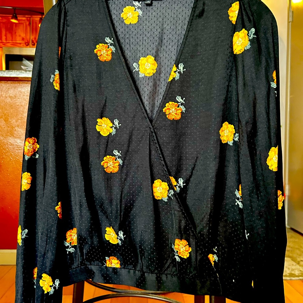 Madewell Floral Bubble Sleeve Crossover Top Size Medium